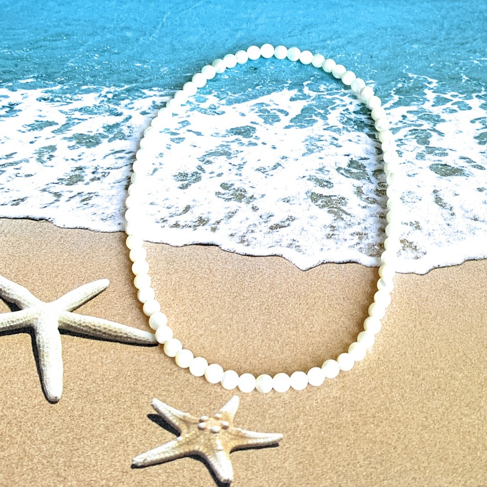 Ankle Bracelet with White Mother of Pearl Beads
